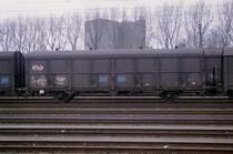 Hbis mit Nummer 84 225 1 454-5 in Roosendaal 29-03-1994.