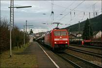 152 001 durchf�hrt mit dem CSQ 60058 (?)) von, Ingolstadt Nord -Emden VW, den Bahnhof Plettenberg Richtung K�ste. (11.01.08)