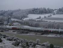 Eine 140er zieht einne �ler zwischen Urpsring und Lonsee in Richtung  Ulm. Aufgenommen am 27.12.07