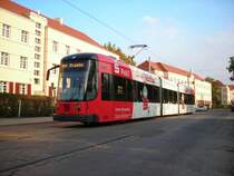 NGTD8DD 2601 der Linie 9/13 wendet aufgrund von Bauarbeiten in Wendedreieck Hugo-B�rkner-Stra�e. (Oktober 2007)