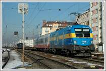1116 029 -  Schweden  - bespannte am 10.1.2008 die RoLa 41407 von Wels nach Marburg bis zur slowenischen Grenze in Spielfeld-Stra�. Die Aufnahme zeigt den Zug bei der Ausfahrt aus dem Grazer Hauptbahnhof. Diese Aufnahme wurde mit 38 mm Brennweite (57 mm KB) gemacht.