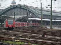 eine 423 nach M`Gladbach in K�ln Hbf (27.10.2007)