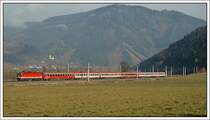 OIC 535  K�RNTEN wasser.reich  von Wien nach Villach, am 18.1.2008 kurz vor Niklasdorf aufgenommen. 