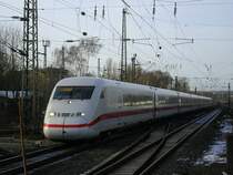 ICE 2  Oldenburg  K�ln/Bonn Flughafen - Berlin Ostbahnhof kurz vor Bochum Hbf.(03.02.2008)