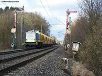 203 507-9 ist unterwges mit dem Josera. Hier bei Goldsh�fe am 2.Februar 2008.