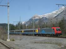 Mein 800. Bahnbild: Re 484 014 SR kurz vor dem L�tschbergtunnelportal bei Kandersteg am 14.04.2007