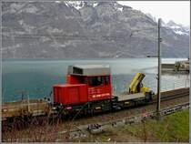 Tm 234 064-4 auf dem Einspurabschnitt bei Tiefenwinkel am Walensee. (10.03.2008)