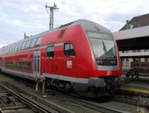 Ein Dosto f�hrt als IR nach Stuttgart. Hier am Startbahnhof Lindau am 09.03.07