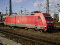 101 105-7 wartet in Basel Bad Bf auf den n�chsten Einsatz. 18.03.08