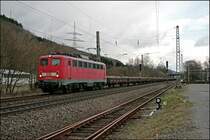 Mit viel Schotter am Haken;-) ist die 139 554 bei Plettenberg Richtung Hagen unterwegs. (19.03.2008)
