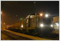 Etwas besser, aber auch nicht optimal war die Lichtsituation am Grenzbahnhof zu Slowenien Spielfeld-Stra�. 2048 024 der StLB bei der Ankunft mit dem GKB SGAG 47481 aus Gratwein-Gratkorn am 18.3.2008. Die slowenische Lok wartete bereits auf die �bernahme. Achja, der Sound des Caterpillar-Motor des Typs 3512 war einfach nur geil ;-) .