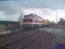 232 550 mit Bauzug H�he Peine am 21.03.2008 Richtung
Hannover unterwegs