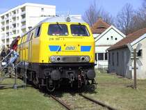218 391 stand auf dem Festgel�nde zum Fest  150 jahre Rudolf Diesel  im Bahnpark Augsburg zu F�hrerstandsmitfahrten bereit! (24.03.2008)