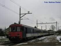 RBe- Pendel verl�sst am 24.03.08 Oensingen bei der Bahnhofsausfahrt ins Thal
