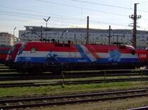 Die 1116 108 EM Kroatien am 15.03.2008 in Wien. (Fotografiert aus einem Fahrendem Zug.)