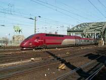 Ein Thalys f�hrt am 23.03.08 zum Bereitstellen in K�ln um Kurz daruf in Ruichtung Br�ssel zu starten.