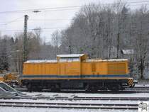 Nachdem es �ber die Osterfeiertage geschneit hatte, war Lok 203 314-0 der DB Netz Instandsetzung am 25. M�rz 2008 mit einer leichten Schnedecke �berzogen. Sie stand �ber die ganzen Osterfeiertage im G�terbahnhof von Coburg.