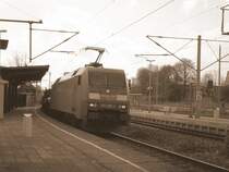 152 096 durchf�hrt mit einem G�terzug au�erplanm��ig die KBS 595 da die Strecke Erfurt-Weimar durch einen Hangrutsch blockiert war. 17.04.2008