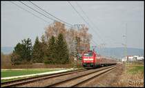 146 207 mit RE 19462 nach Stuttgart Hbf. Aufgenommen am 18.04.08 zwischen Aalen und Aalen-Essingen.