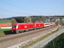 Ein Herkulestandem mit der 2016 063 vorne
brachte am 24.04.2008 den Rex 5980 von Linz nach Braunau.
Das Foto entstand in der Ortschaft Katzbach.