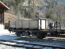 MOB - G�terwagen Kkmu 712 im Bahnhofsareal von Montbovon am 29.03.2008
