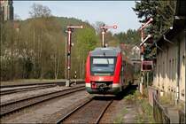 Ein 648er verl�sst als RB52 (RB 29272)  Volmetalbahn  den Bahnhof Br�gge(Westf) Richtung Dortmund. (27.04.2008)