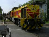 MaK G 1206 , EH Nr. 543 , zieht einen schweren GZ mit Kohlenwagen �ber den B� Bochum Nokia nach Gelsenkirchen.(03.05.2008) 