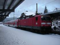 RB 31611 von Freiburg (Brsg) nach Neustadt (Schwarzwald) am 22. M�rz 2008 (Ostersamstag) um 18.16 Uhr im Bahnhof Hinterzarten