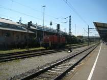 Br 294-176-3 sonnt sich im Bahnhof Konstanz und wartet auf neue Aufgaben. 13. Mai 2008