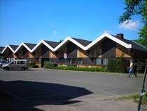 Bahnhofsgeb�ude des (DB)-Bahnhofes Rinteln am 10.5.08