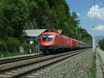 1116 182 mit einem unbekannten 1216 mit EC Transalpin am 10.05.08 am Grenz�bergang Kiefersfelden,Kufstein