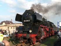 03 2204-0 pr�sentiert sich in sch�nster Abendsonne in Wolsztyn. 3.5.2008
