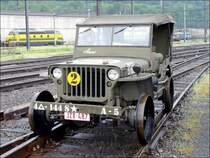 Kurioses gab es auch am Tag der offenen T�r in Kinkempois zu sehen. Hier ein Milit�r Jeep in Schienenversion. 18.05.08