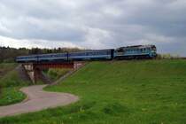 DPL1 - 003 mit dem 6422 bei Pawlika (01.05.2008)