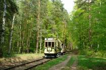 Ebenfalls an diesem Standpunkt wartete ich auf den Tw 2 der Woltersdorfer Stra�enbahn. (03.05.08)
