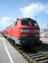 DB-Dieselok 218400-0 in M�nchen Hbf. steht Abfahrtsbereit zur R�ckfahrt als Regionalbahn nach M�hldorf a. Inn. Juni 08