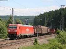185 162-5 und 294 095-5(Zugschluss) mit dem FZT 55834 (RVL-ROG) am km 69,0 13.6.08. 294 095 wird einem planm��igen Werkstattbesuch zugef�hrt