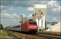 Wegen Bauarbeiten umgeleiteter EC241 Hamburg-Altona - Krakau in Hennersdorf, 17.06.08.