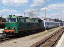 SU45-138 fhrt nach langer Wartezeit mit +50 los. Aus mir unerklrlichen Grnden wartete Sie mit dem EC241  wawel  (Hamburg-Altona -> Krakow Glowny) auf die Abfahrt, weil sie keine Freigabe bekam. 