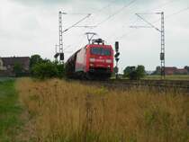 152 066 mit einem Gterzug bei Haste