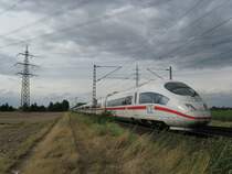 Ein ICE601 von K�ln Hbf nach Basel SBB.Am 08.07.08 bei der durchfahrt in Lampertheim.