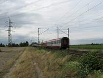 Ein EC114 von Klagenfurt nach Dortmund Hbf mit +10.Dieser Zug wurde wegen Bauarbeiten �ber Gro�-Gerau umgeleitet.Am 08.07.08 bei der durchfahrt in Lampertheim.