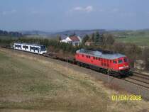 Eine Ludmilla mit einer Überführung in der Steigung vor Herlasgrün