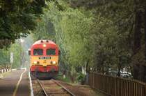 MAV 41 2149 am 04.06.2008 im Bahnhof Badascony in Richtung Tapolca