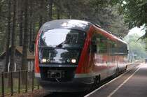 Ein Desiro im Bahnhof Badascony (05.06.08). Durch die B�ume leider immer schlecht mit dem Licht...