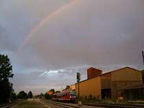 Am Morgen des 01.08.2008 hatte ich in Mindelheim das Gl�ck meinen VT mit einem Regenbogen zu fotografieren.