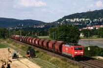 Am Abend des 23.07.08 bespannt 189 027 den CSQ 47244 (Kali-Ganzzug) von Neuhof (Kr Fulda) nach Hausbergen und konnte an der Bergstra�e bei Gro�sachsen-Heddesheim im Abendlicht fotografisch festgehalten werden. 