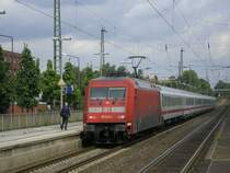 101 013-1 mit IC 434 von Norddeich Mole nach Luxembourg bei der
Einfahrt in Recklinghausen Hbf.Gleis 1 ,n�chster Halt: 
Wanne Eickel Hbf.(11.08.2008)