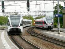 Thurbo RABe 526 071-8 mit 526 ... und dem SOB RABe 526 050-0 bei der ausfahrt aus dem Bahnhof von Wil am 25.05.2008