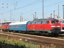 Viel Leistung f�r wenig Zug! 218 832 und 234 242 mit einem Messwagen in Berlin-Lichtenberg. (10.06.08)
